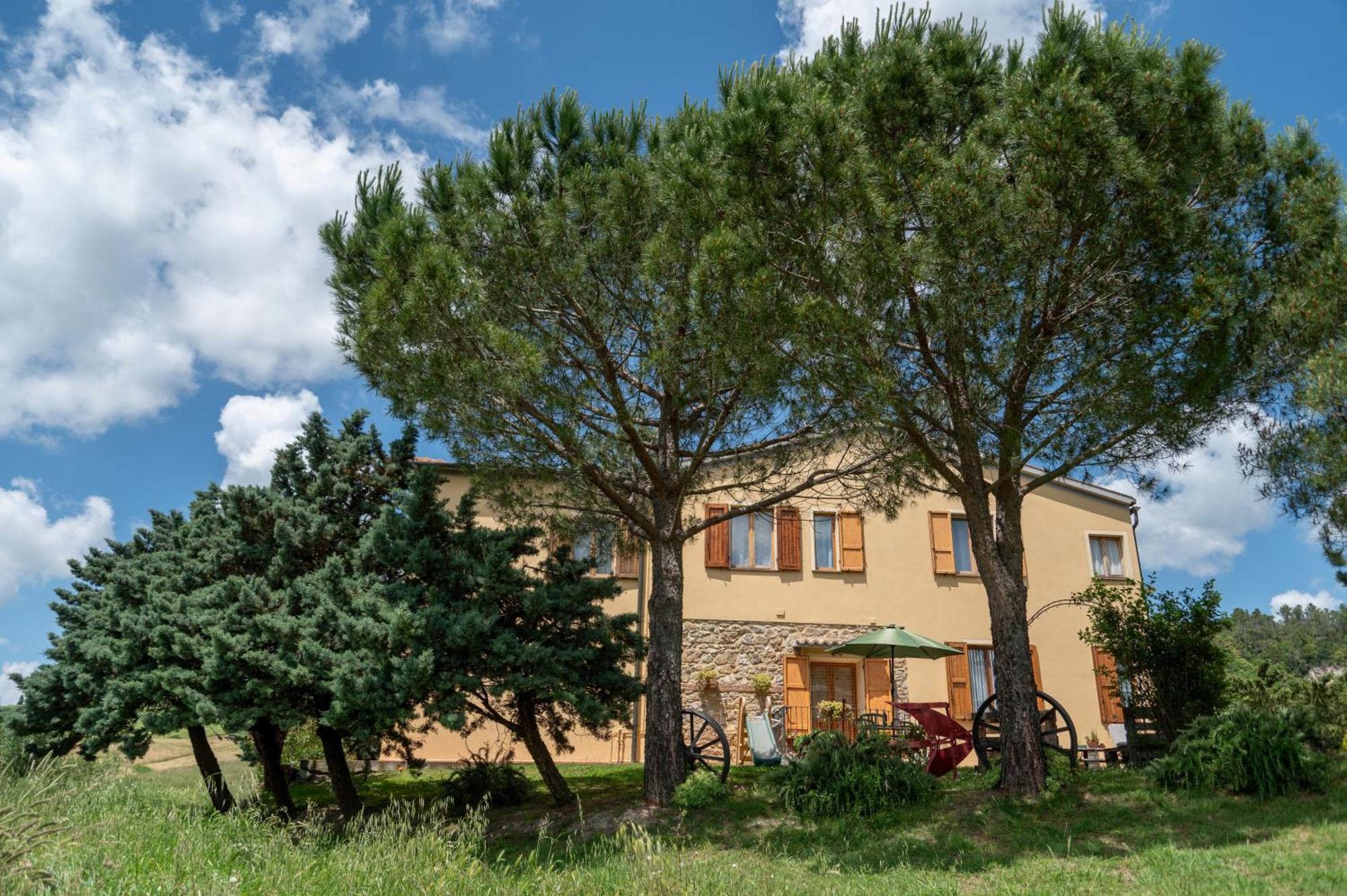 Agriturismo Santa Bruna Volterra Luaran gambar
